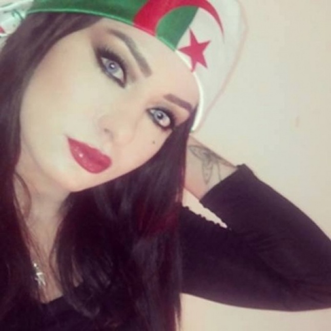 اجمل بنت في الجزائر احضان الحب 
